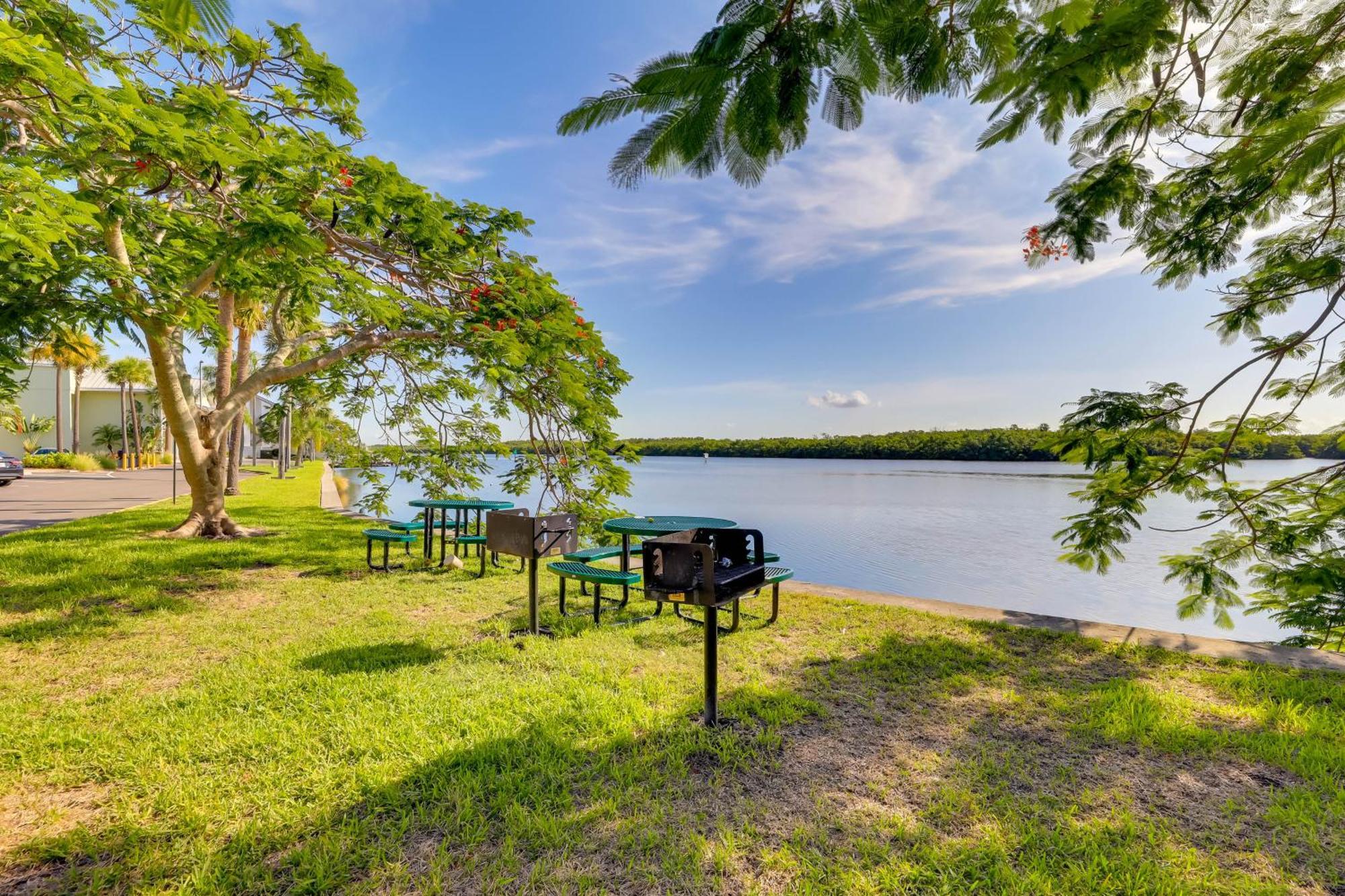 Coastal-Zen Ruskin Retreat Less Than 1 Mi To Beach! Экстерьер фото
